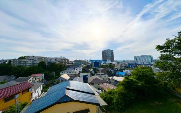 �_�ސ쌧���l�s����񖓐�2���ڂ̐V�z��ˌ��Ă̏Z�˂���̒��]�ʐ^