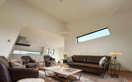 �_�ސ쌧���l�s����񖓐�2���ڂ̐V�z��ˌ��Ẵ��r���O