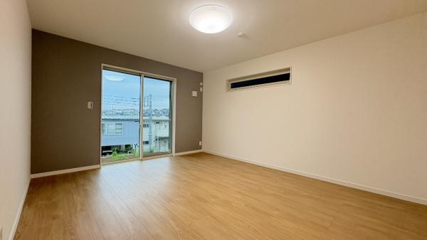 �_�ސ쌧���l�s������{���̐V�z��ˌ��Ă̗m��