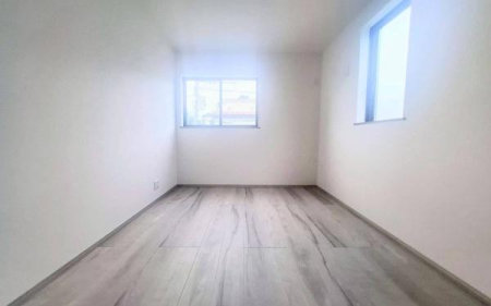 �_�ސ쌧���l�s�ߌ��扺���g6���ڂ̐V�z��ˌ��Ă̐Q��