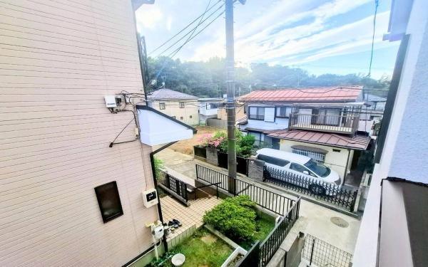 �_�ސ쌧���l�s�ߌ��扺���g6���ڂ̐V�z��ˌ��Ă̏Z�˂���̒��]�ʐ^