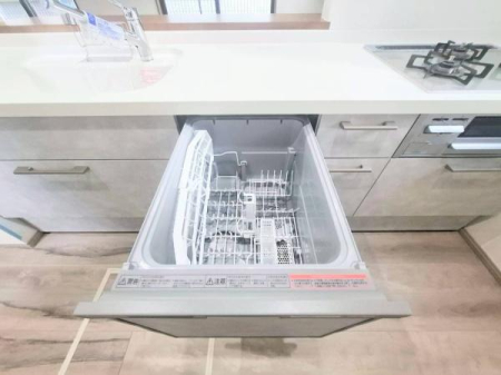 �_�ސ쌧���l�s�ߌ��扺���g6���ڂ̐V�z��ˌ��ẴL�b�`��