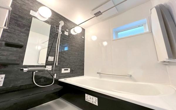 �_�ސ쌧���q�s����3���ڂ̐V�z��ˌ��Ă̗���