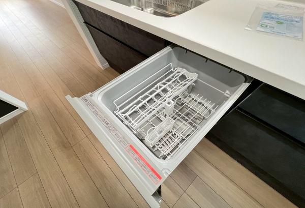 �_�ސ쌧���q�s����3���ڂ̐V�z��ˌ��ẴL�b�`��