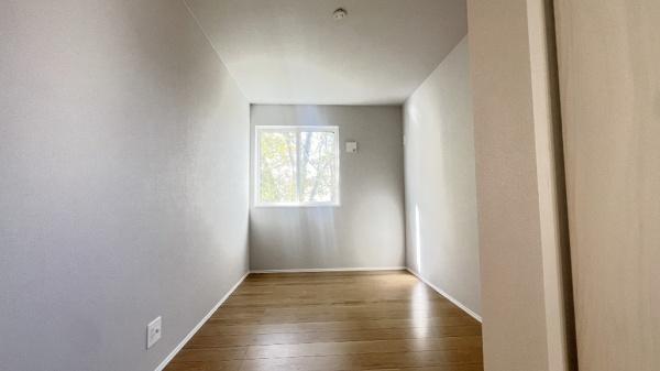 �_�ސ쌧���l�s�ߌ��擌��������̐V�z��ˌ��Ă̗m��