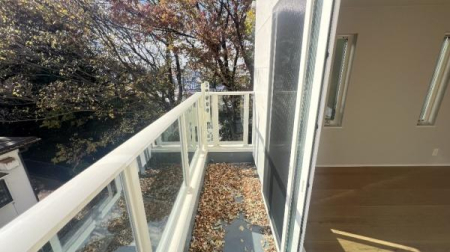 �_�ސ쌧���l�s�ߌ��擌��������̐V�z��ˌ��Ẵo���R�j�[