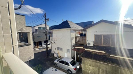 �_�ސ쌧���l�s�ߌ��擌��������̐V�z��ˌ��Ă̏Z�˂���̒��]�ʐ^