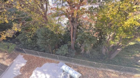 �_�ސ쌧���l�s�ߌ��擌��������̐V�z��ˌ��Ă̏Z�˂���̒��]�ʐ^