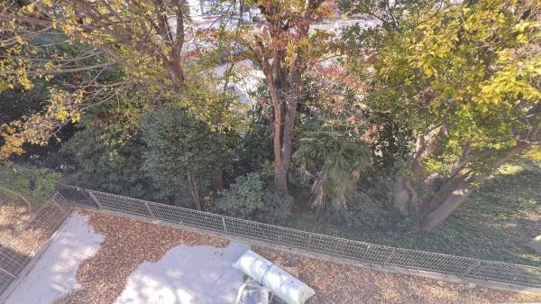 �_�ސ쌧���l�s�ߌ��擌��������̐V�z��ˌ��Ă̏Z�˂���̒��]�ʐ^