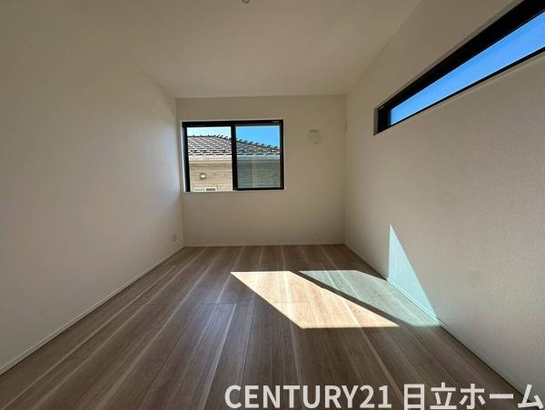 �_�ސ쌧���q�s��4���ڂ̐V�z��ˌ��Ă̐Q��