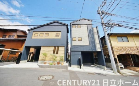 �_�ސ쌧���q�s��4���ڂ̐V�z��ˌ��Ă̑O�ʓ��H�܂ތ��n�ʐ^