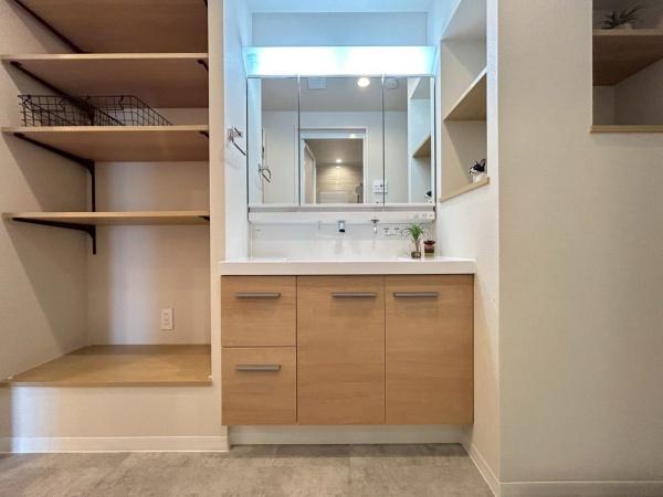 �_�ސ쌧���s�K��Îs��̒��Ã}���V�����̐��ʑ�E���ʏ�