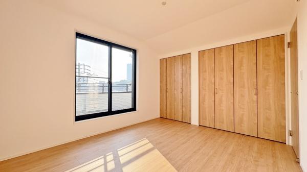 �_�ސ쌧���l�s�`�k����k1���ڂ̐V�z��ˌ��Ă̗m��