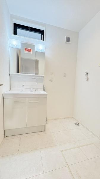 �_�ސ쌧���l�s�`�k����k1���ڂ̐V�z��ˌ��Ă̐��ʑ�E���ʏ�