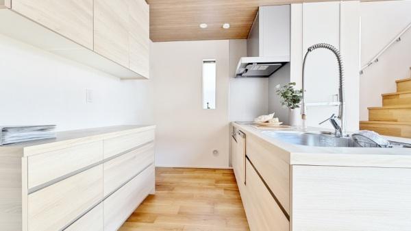 �_�ސ쌧���q�s�����K�l2���ڂ̒��È�ˌ��ẴL�b�`��