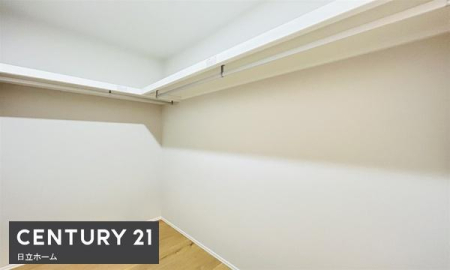 �_�ސ쌧���l�s�����\����1���ڂ̐V�z��ˌ��Ă̎��[