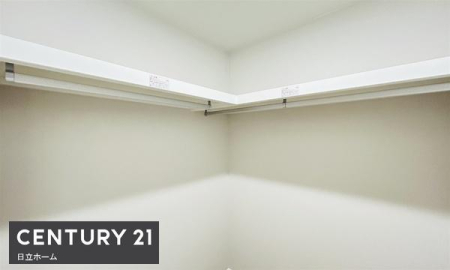 �_�ސ쌧���l�s�����\����1���ڂ̐V�z��ˌ��Ă̎��[