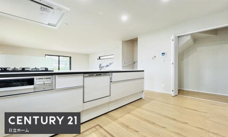 �_�ސ쌧���l�s�����\����1���ڂ̐V�z��ˌ��ẴL�b�`��