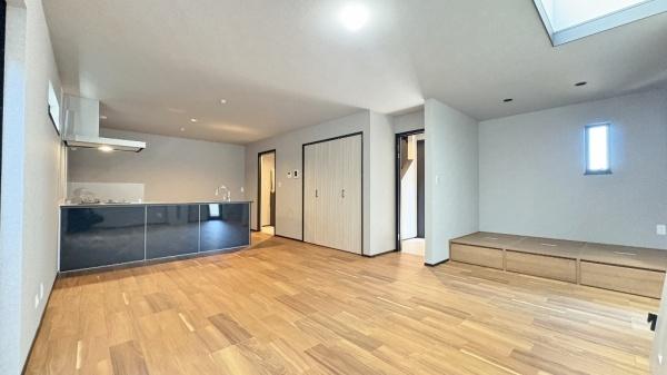 �_�ސ쌧���l�s�΋掛�R���̐V�z��ˌ��Ẵ��r���O