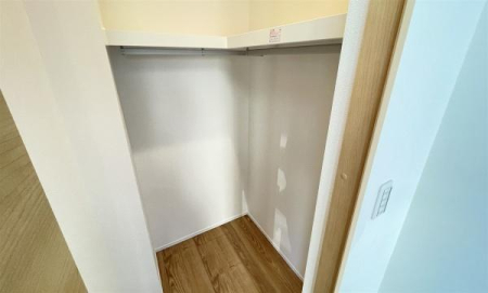 �_�ސ쌧���l�s�����x����1���ڂ̐V�z��ˌ��Ă̎��[