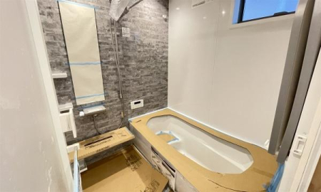 �_�ސ쌧���l�s�����x����1���ڂ̐V�z��ˌ��Ă̗���