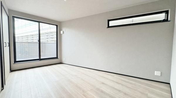 �_�ސ쌧���l�s�ߌ��揬�쒬�̐V�z��ˌ��Ă̗m��