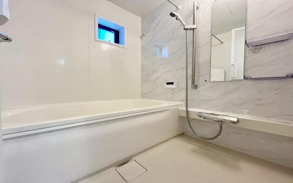 �_�ސ쌧���l�s�_�ސ�搼����3���ڂ̐V�z��ˌ��Ă̗���