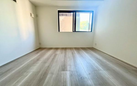 �_�ސ쌧���l�s�_�ސ�搼����3���ڂ̐V�z��ˌ��Ă̎q������