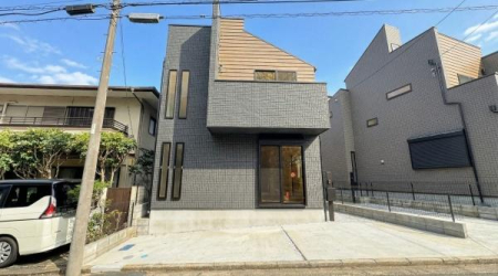 �_�ސ쌧���l�s�ߌ���1���ڂ̐V�z��ˌ��Ă̌��n�O�ώʐ^