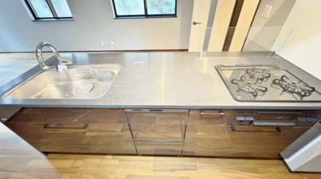 �_�ސ쌧���l�s�ߌ���1���ڂ̐V�z��ˌ��ẴL�b�`��