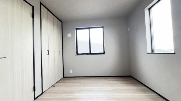 �_�ސ쌧���l�s�ߌ���1���ڂ̐V�z��ˌ��Ă̗m��