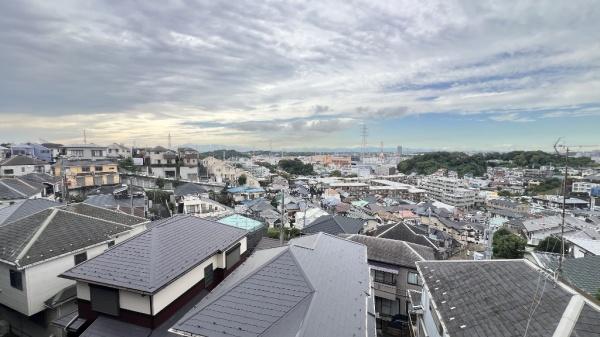 �_�ސ쌧���l�s�ߌ���1���ڂ̐V�z��ˌ��Ă̏Z�˂���̒��]�ʐ^