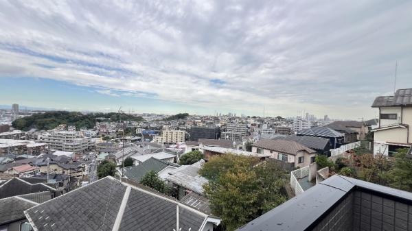 �_�ސ쌧���l�s�ߌ���1���ڂ̐V�z��ˌ��Ă̏Z�˂���̒��]�ʐ^