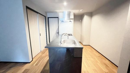 �_�ސ쌧���l�s�ߌ���1���ڂ̐V�z��ˌ��ẴL�b�`��