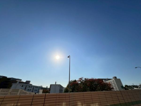 �_�ސ쌧���l�s����k�y���̒��Ã}���V�����̏Z�˂���̒��]�ʐ^