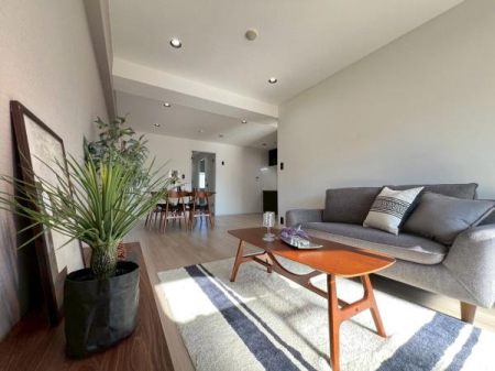 �_�ސ쌧���l�s����k�y���̒��Ã}���V�����̃��r���O