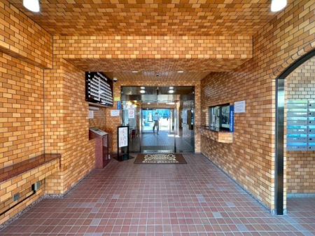 �_�ސ쌧���l�s����k�y���̒��Ã}���V�����̃G���g�����X