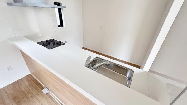 �_�ސ쌧���l�s�ߌ���4���ڂ̐V�z��ˌ��ẴL�b�`��