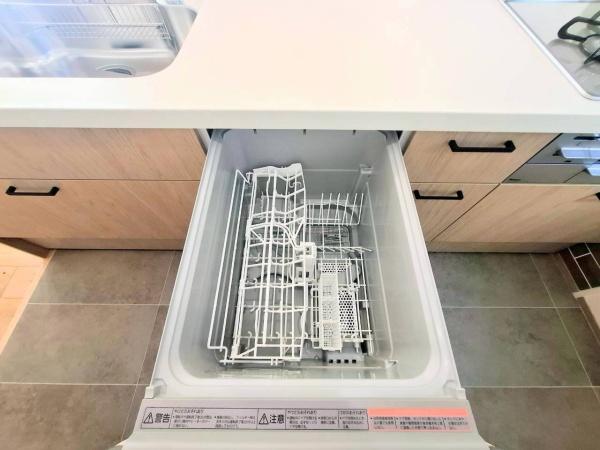 �_�ސ쌧���q�s����3���ڂ̐V�z��ˌ��ẴL�b�`��