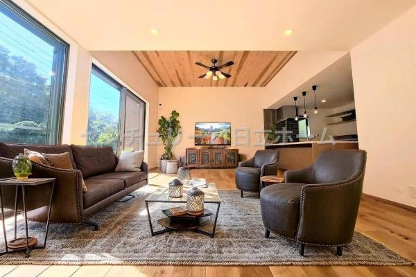 �_�ސ쌧���q�s����3���ڂ̐V�z��ˌ��Ẵ��r���O