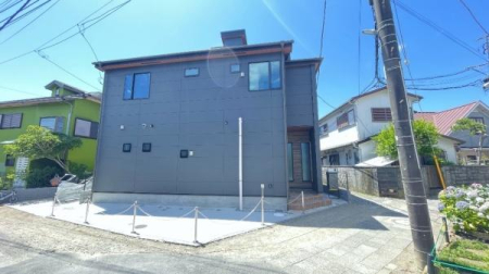 �_�ސ쌧���q�s���J2���ڂ̐V�z��ˌ��Ă̌��n�O�ώʐ^