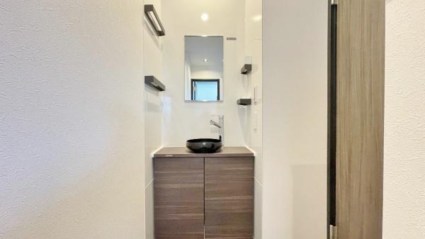 �_�ސ쌧���q�s���J2���ڂ̐V�z��ˌ��Ă̐��ʑ�E���ʏ�