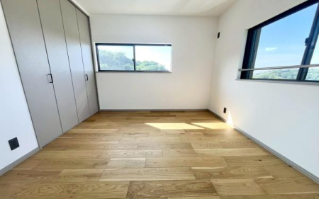 �_�ސ쌧���q�s�J�c6���ڂ̒��È�ˌ��Ă̐Q��