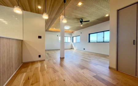 �_�ސ쌧���q�s�J�c6���ڂ̒��È�ˌ��Ẵ��r���O