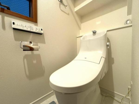 �_�ސ쌧���s�{�O����{��1���ڂ̒��È�ˌ��Ẵg�C��