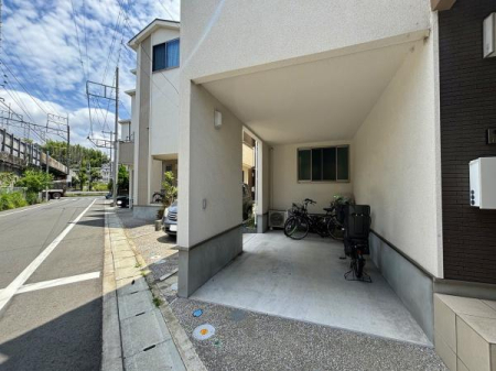 �_�ސ쌧���s�{�O����{��1���ڂ̒��È�ˌ��Ă̒��ԏ�