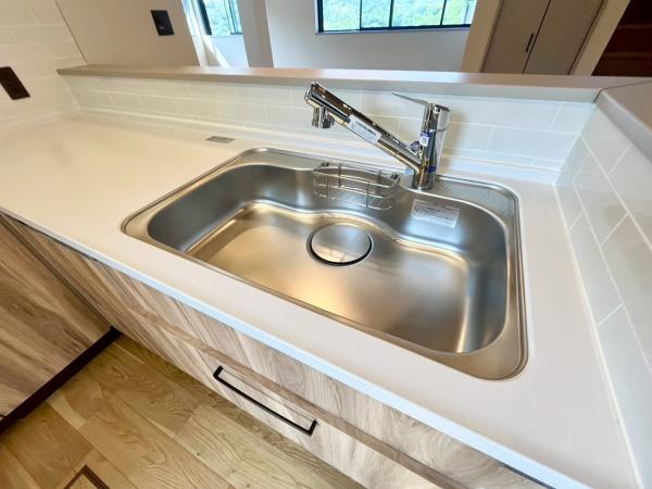 �_�ސ쌧���q�s�J�c6���ڂ̒��È�ˌ��ẴL�b�`��