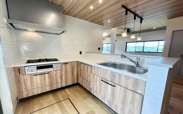 �_�ސ쌧���q�s�J�c6���ڂ̒��È�ˌ��ẴL�b�`��