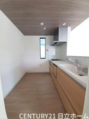 �_�ސ쌧���l�s�ߌ���k����7���ڂ̐V�z��ˌ��ẴL�b�`��