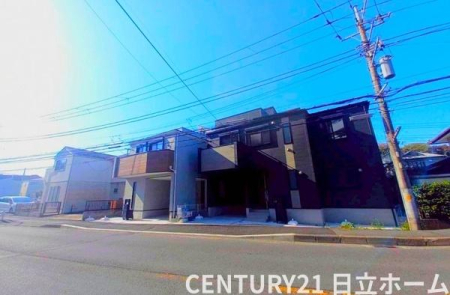 �_�ސ쌧���l�s�ߌ���k����7���ڂ̐V�z��ˌ��Ă̑O�ʓ��H�܂ތ��n�ʐ^